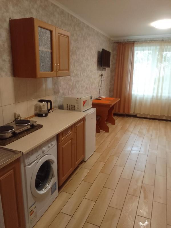 Apartment on Nauki Avenue - image 5