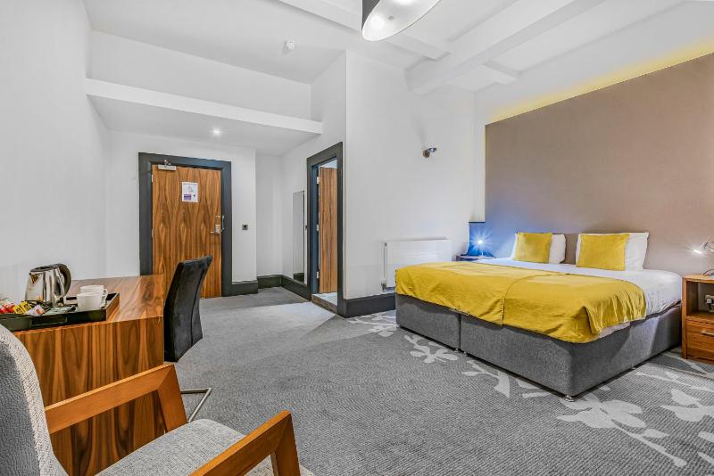 City Double Room - No Window image 3