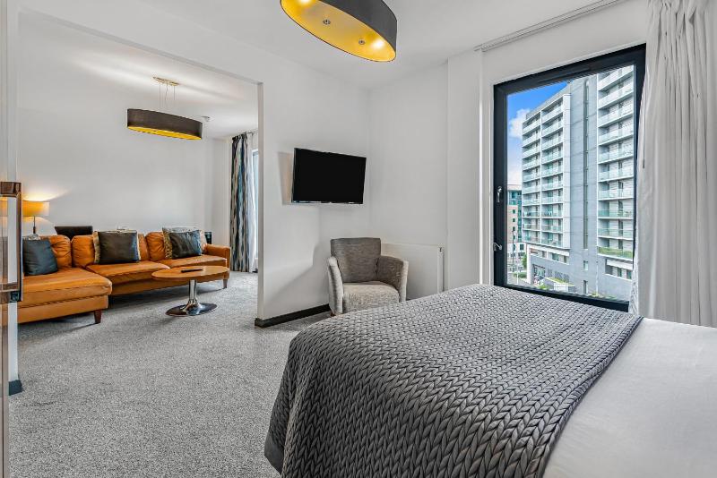 Double Suite image 4
