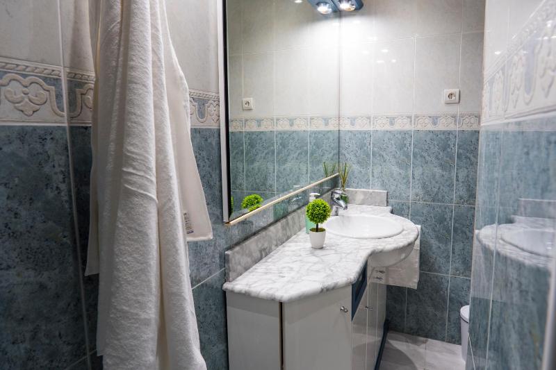 Two-Bedroom Apartment with Terrace image 3