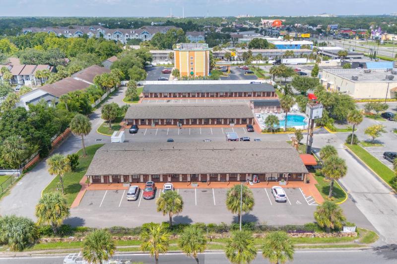 Liberty Inn and Suites Kissimmee near Disney World - image 6
