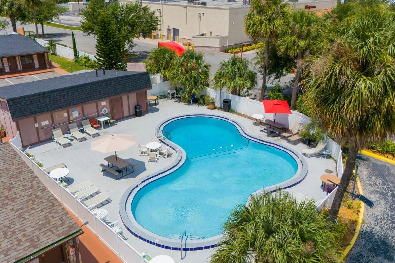 Liberty Inn and Suites Kissimmee near Disney World - image 49