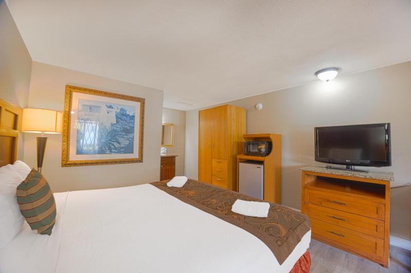 Liberty Inn and Suites Kissimmee near Disney World - image 18