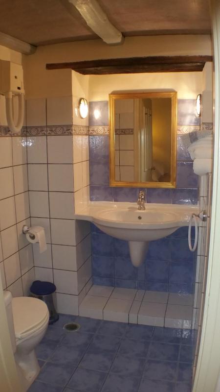 Double Room with Garden View image 3