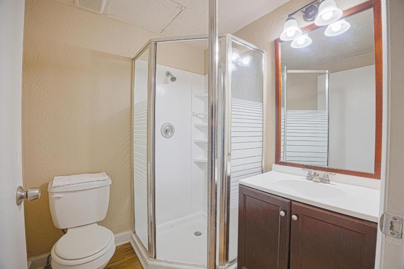 Liberty Inn and Suites Kissimmee near Disney World - image 10