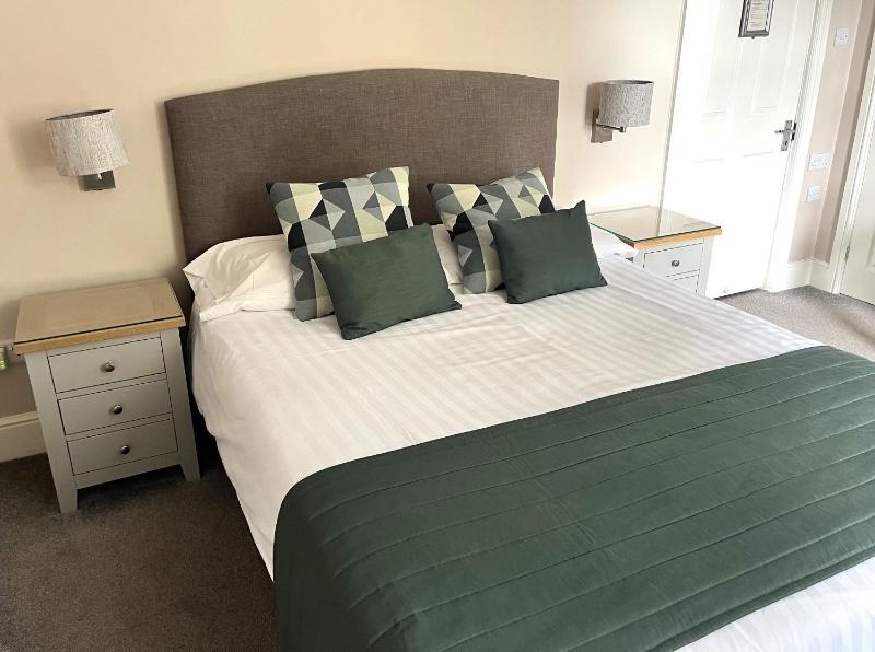 Double Room with Private Bathroom image 4