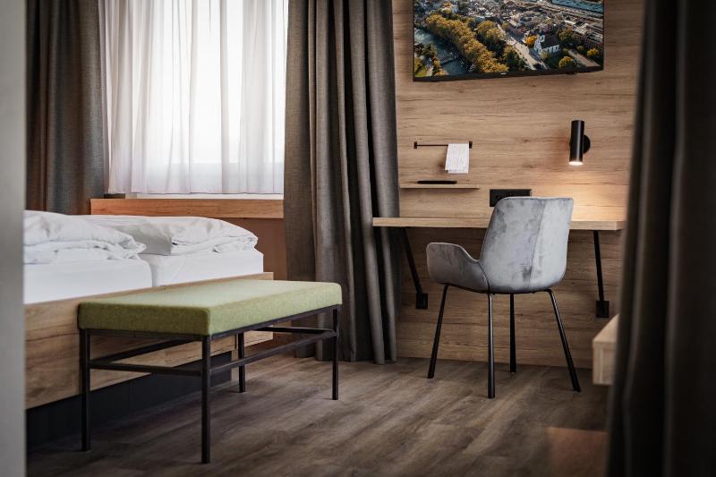 Multi Bed Room Comfort image 3