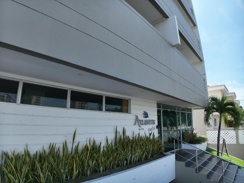 Atlantis Suites BAQ -Apartamento Moderno-2-BD - image 29