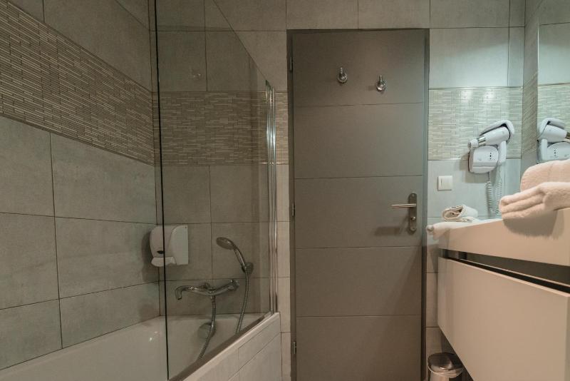 Holidays & Work HOTEL - image 2