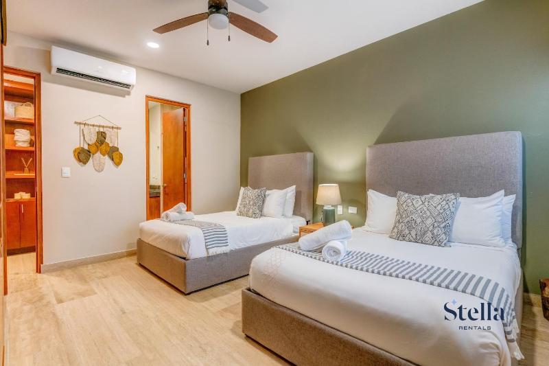 Private Jungle View Balcony Stay in Aldea Premium - image 7