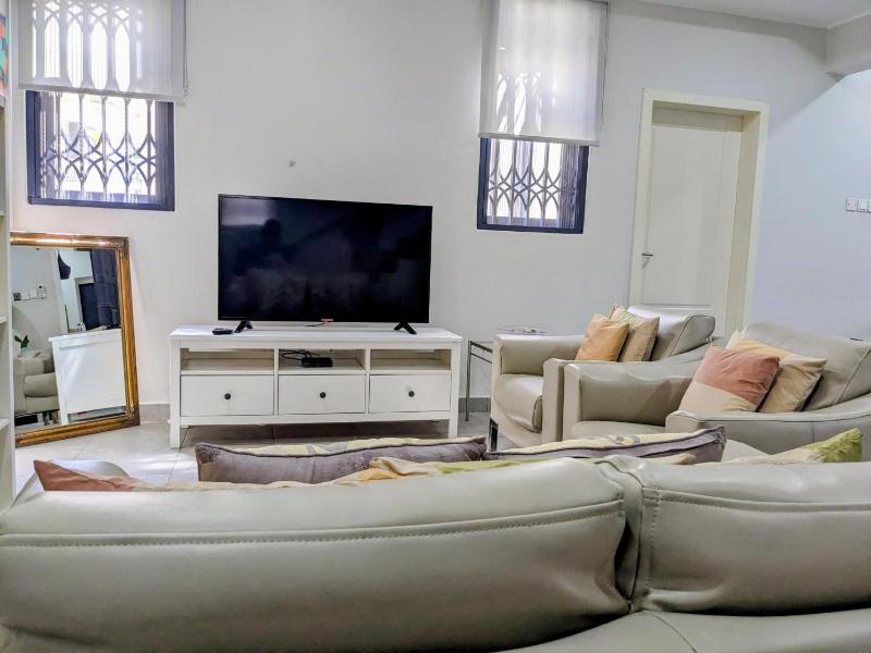 Beautiful Home - Accra Tse Addo - image 15