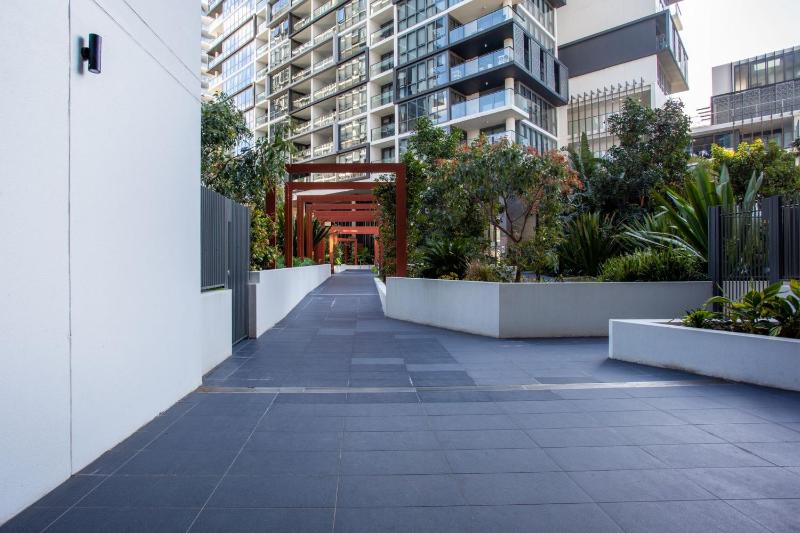 Modern Splendour Macquarie Park I90 - image 14