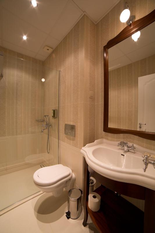 Three-Bedroom House image 2