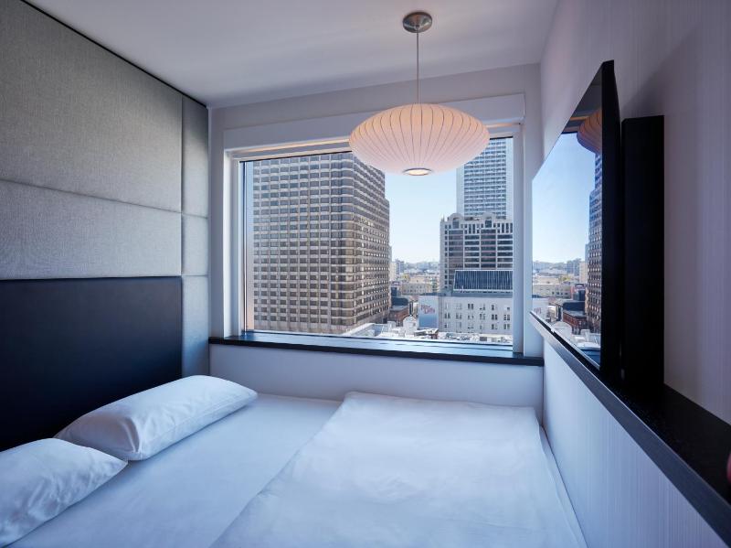 King Room image 2