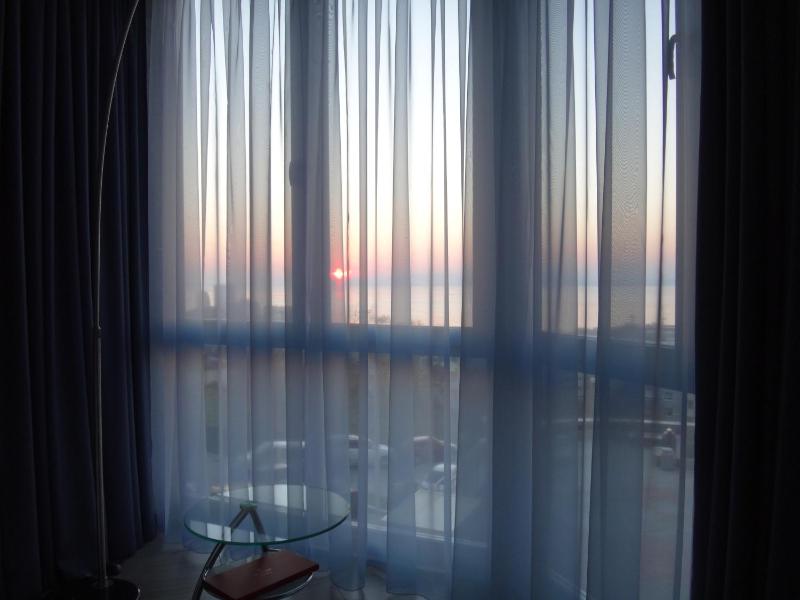 Apartment with Sea View image 1