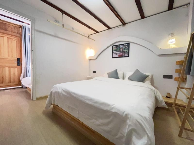 佬树客栈 Big Tree Guesthouse - Free Laundry & Coffee - image 5