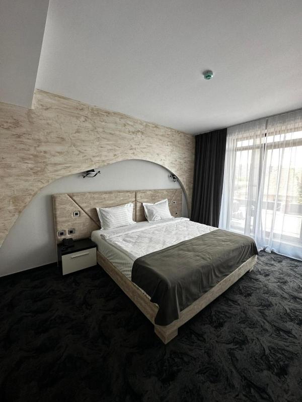 Suite image 3