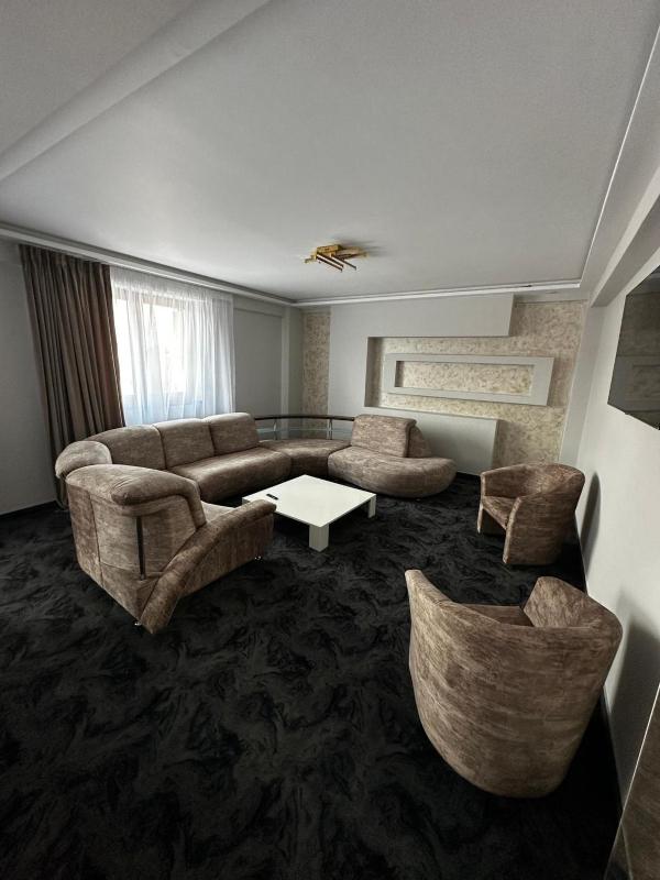 Suite image 4
