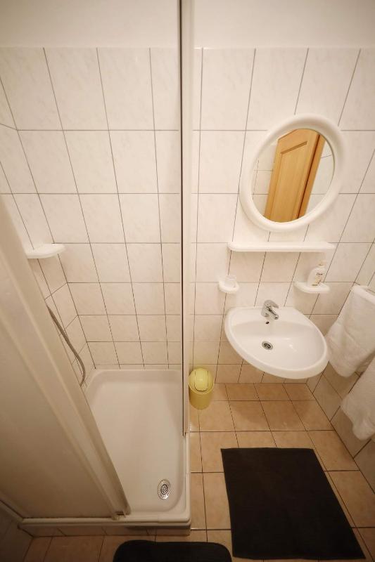Apartment image 2