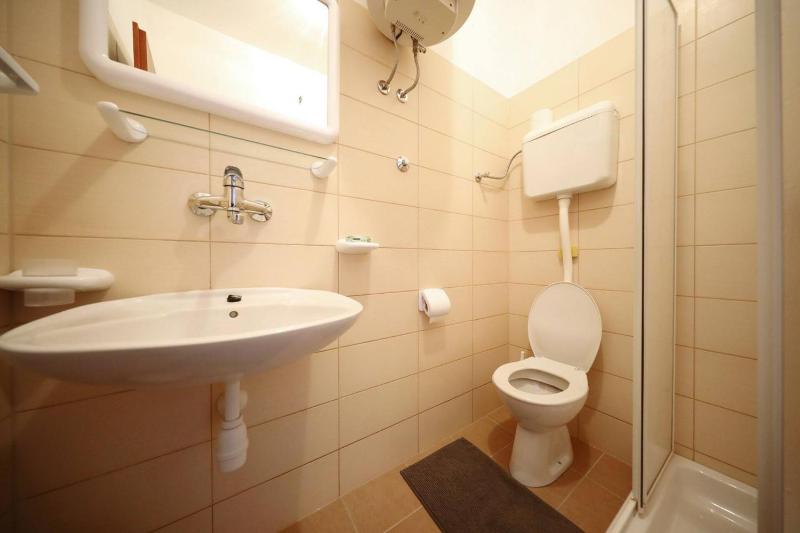 Apartment image 2