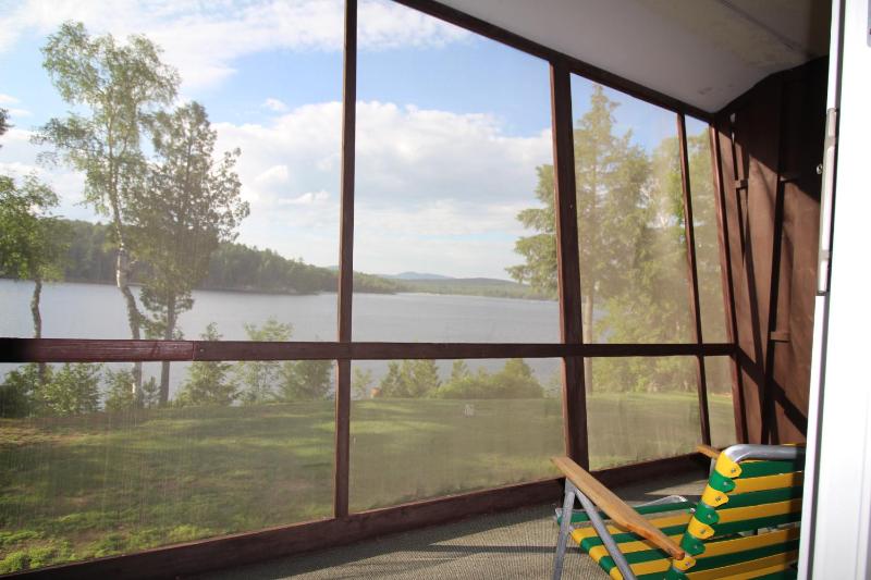 Triple Room with Lake View image 1