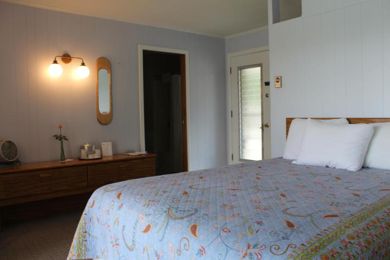 Queen Room with Sea View image 4