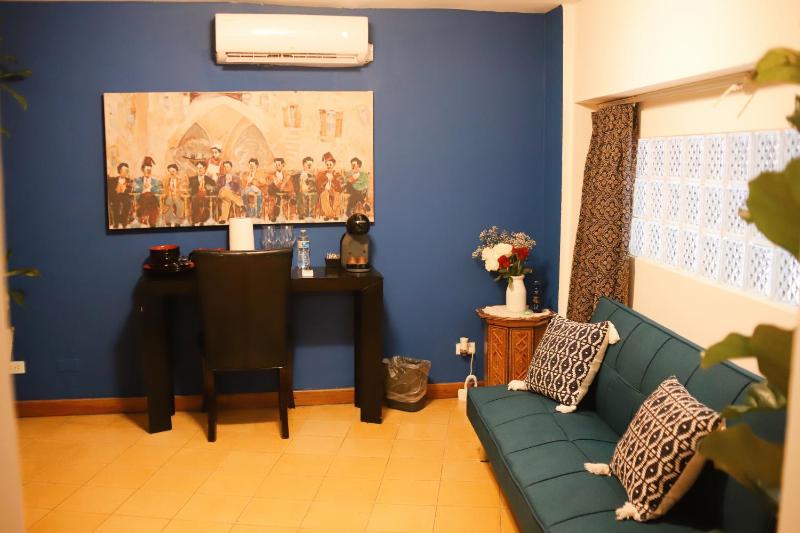 Oasis Hotel - image 4