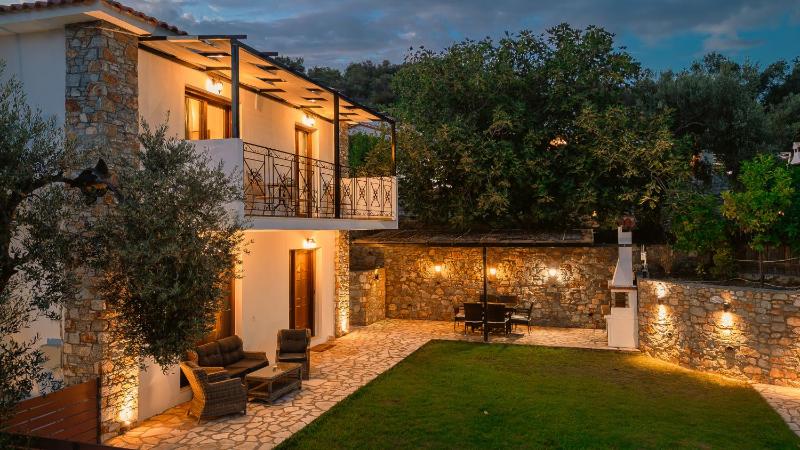 Two-Bedroom Villa with Private Pool image 1