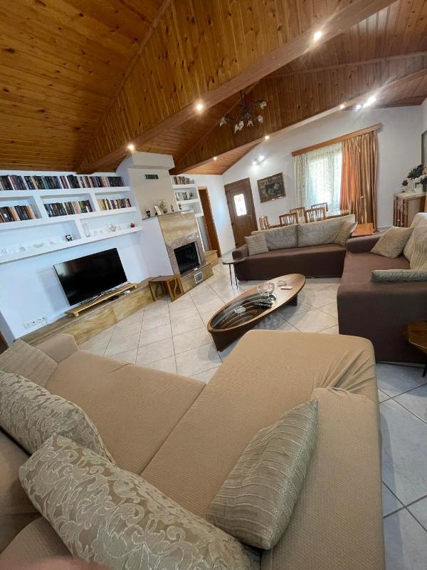 Skiathos Island Villas - image 3