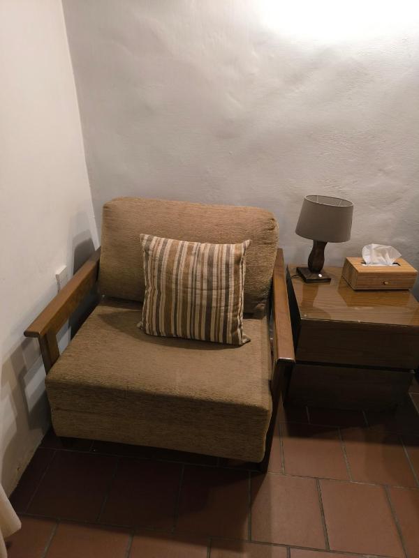 Studio (2 Adults) image 2