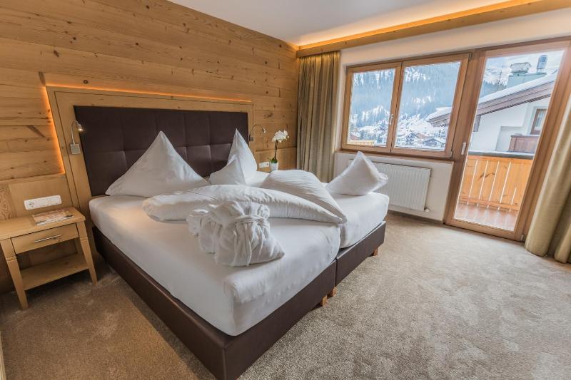 Two-Bedroom Suite image 1