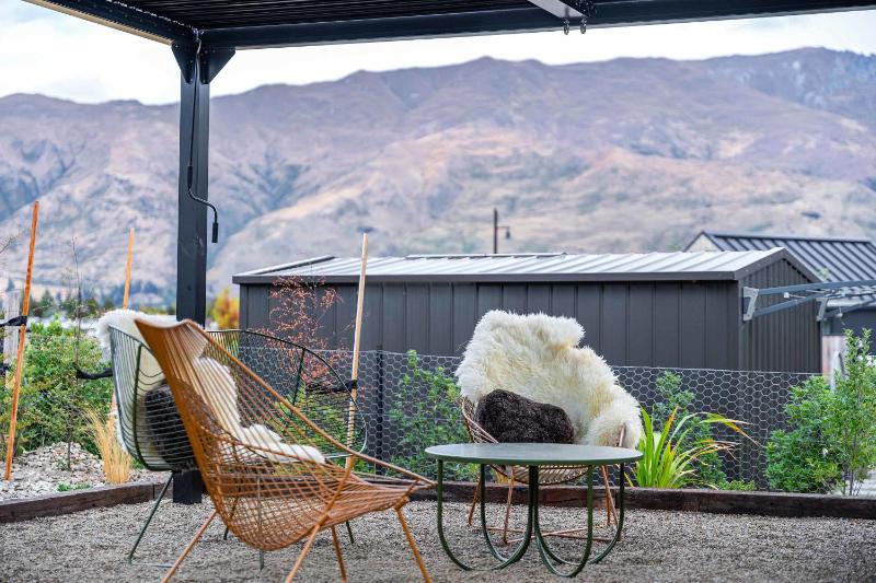 Kereru Alpine Elegance - image 34