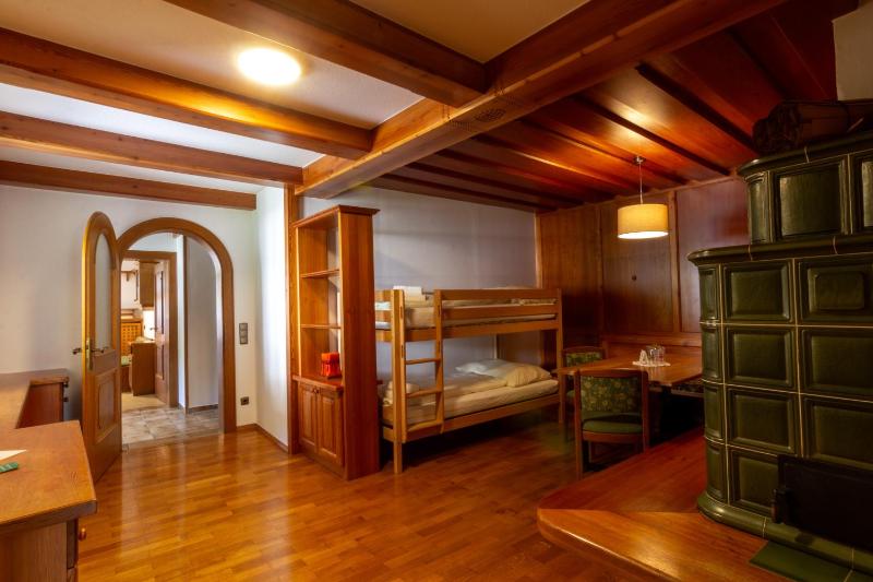 Two-Bedroom Apartment with Balcony image 4
