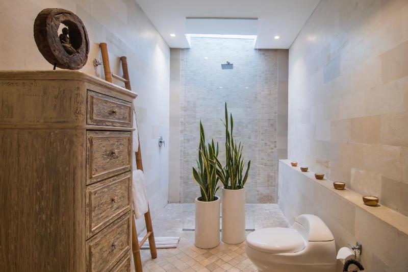 Villa Mia by Villa Finder - image 12