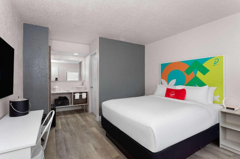 Travelodge by Wyndham Orlando Lake Buena Vista South - image 21