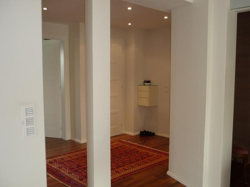 Book-A-Room Salzburg Apartment 9 - image 4