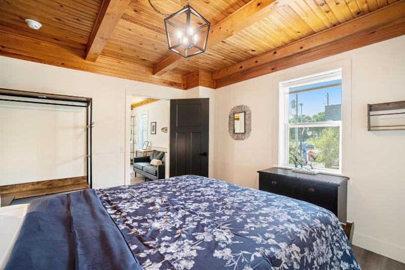 Three-Bedroom Apartment image 4