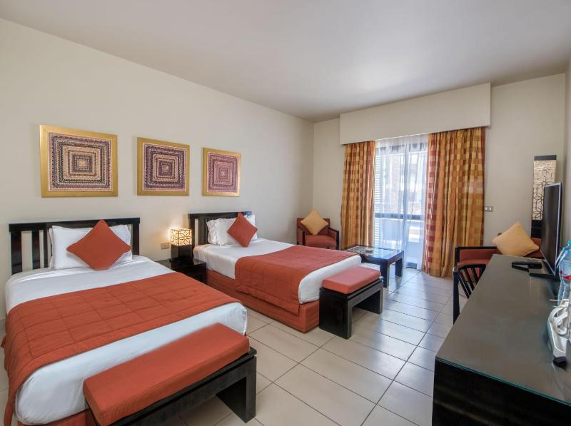 Superior Room with Pool View image 2