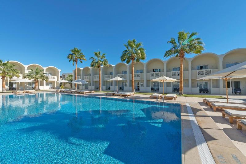Reef Oasis Beach Aqua Park Resort - image 43