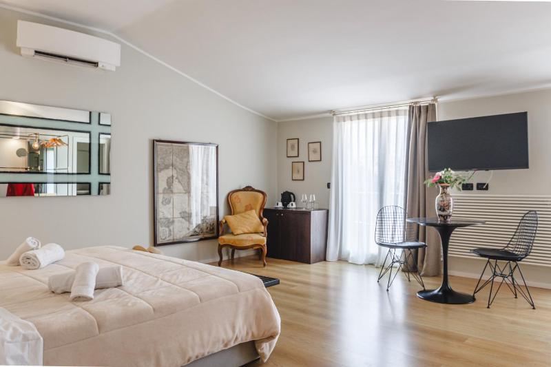 Suite with Terrace image 3