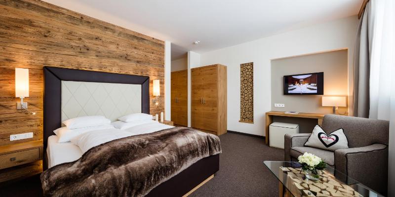 Double Room with Panoramic View image 1