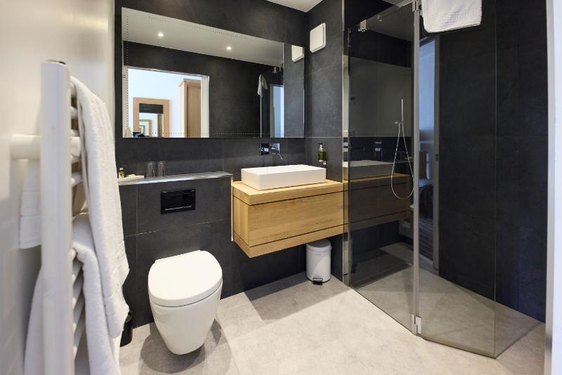 Plein Sud Double Room image 4