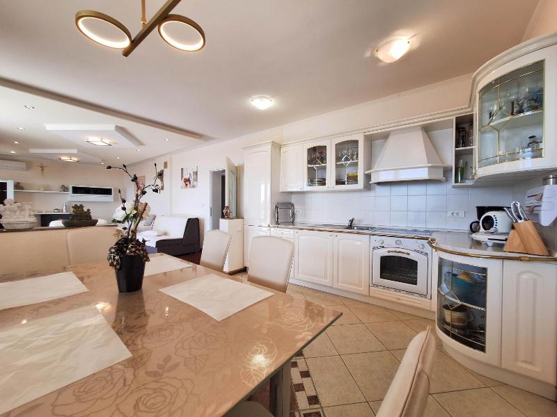 Apartments Ruza - image 9