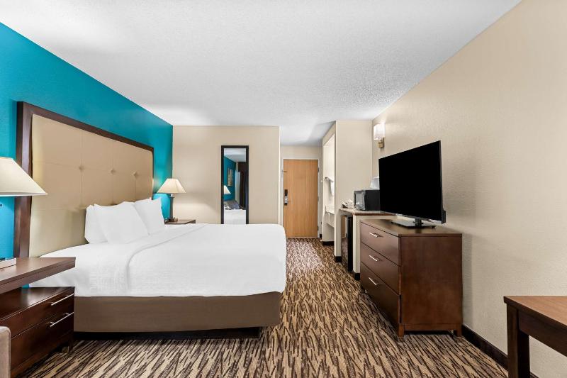 King Room image 3