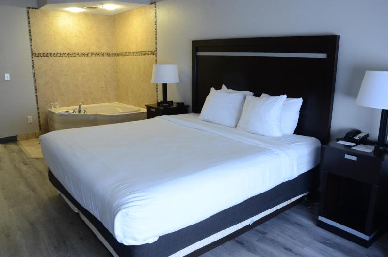 Country Inn & Suites by Radisson Jacksonville - Orange Park - image 7
