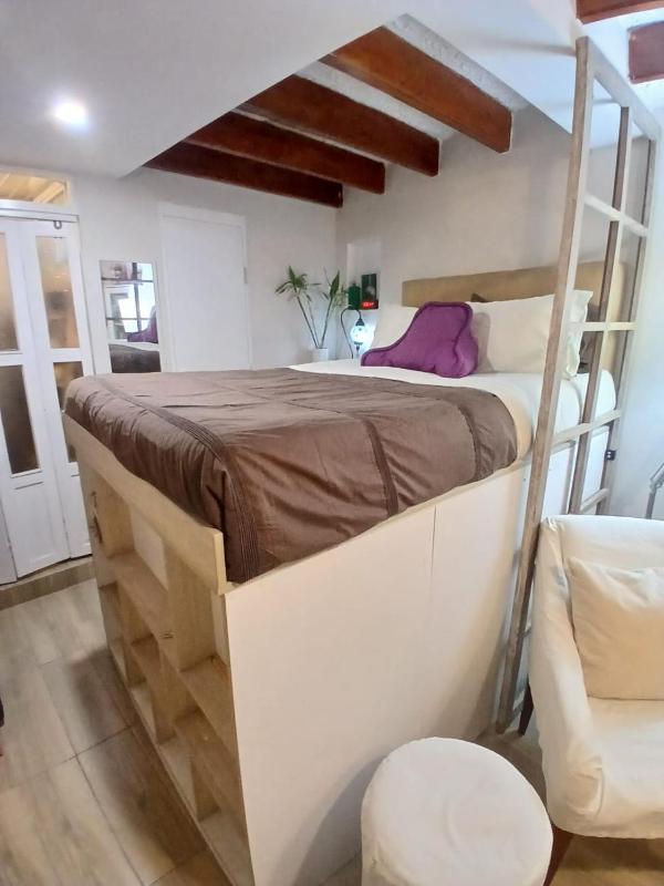 Centric private petfriendly budget apartments in Miraflores - image 14