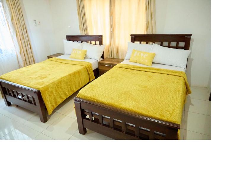 3 Bed Luxury Home Ayi MensahAccra - image 13