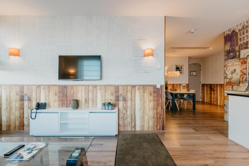 Three-Bedroom Apartment image 2