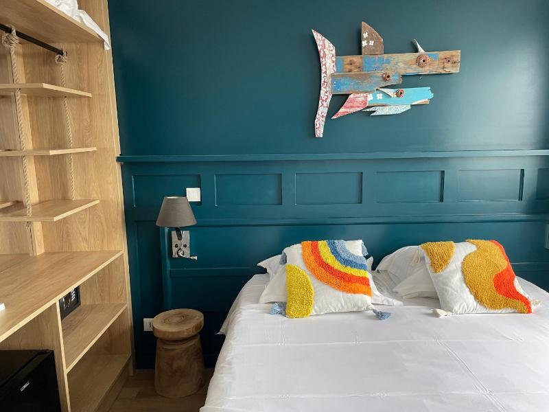 Double Room  sea side  - Ground Floor image 4