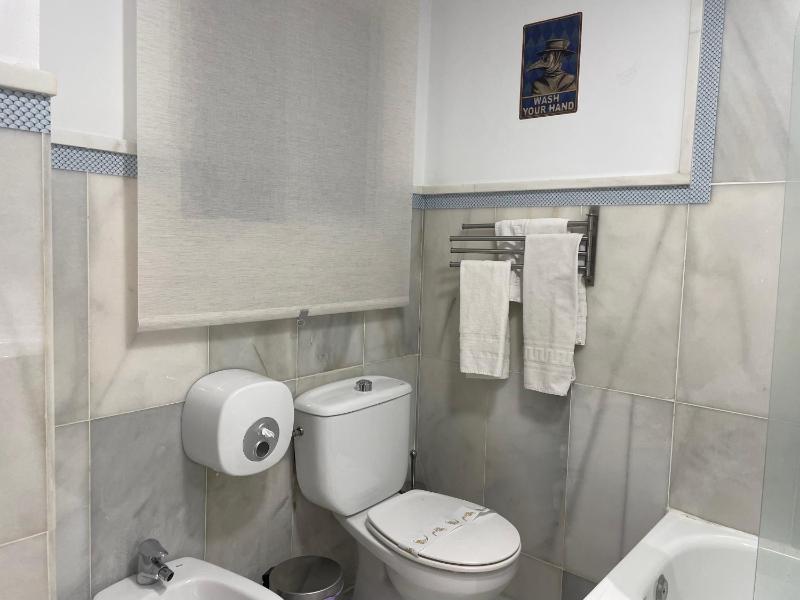 One-Bedroom Apartment - Ground Floor image 4